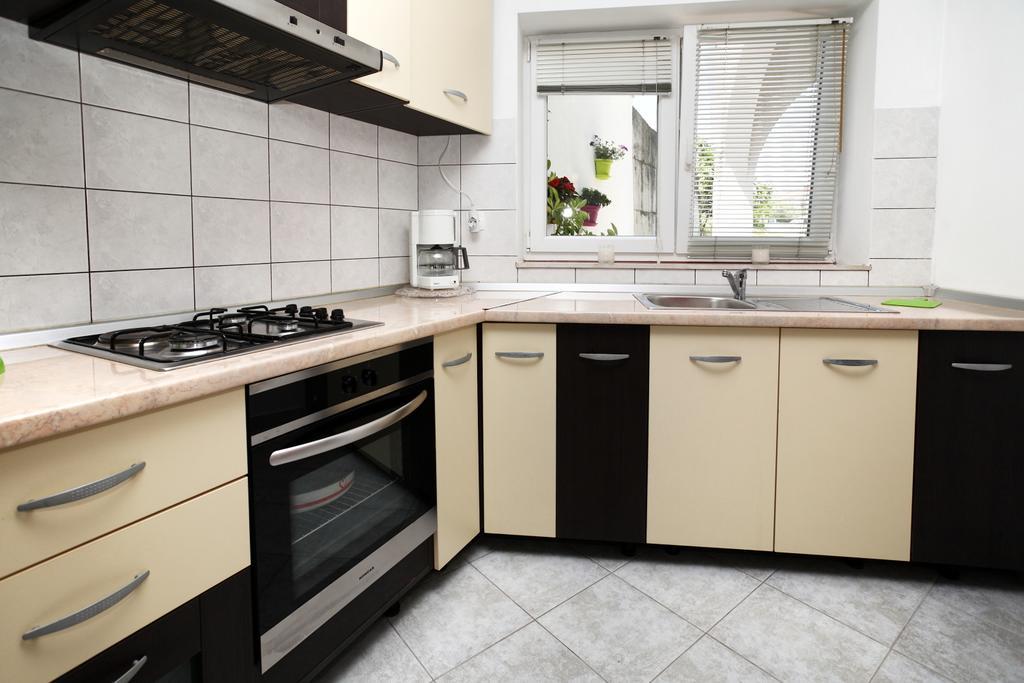Apartment Lidija