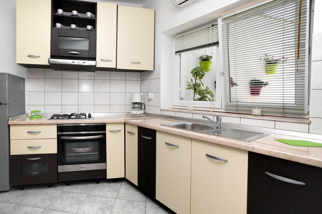 Lidija Apartment *