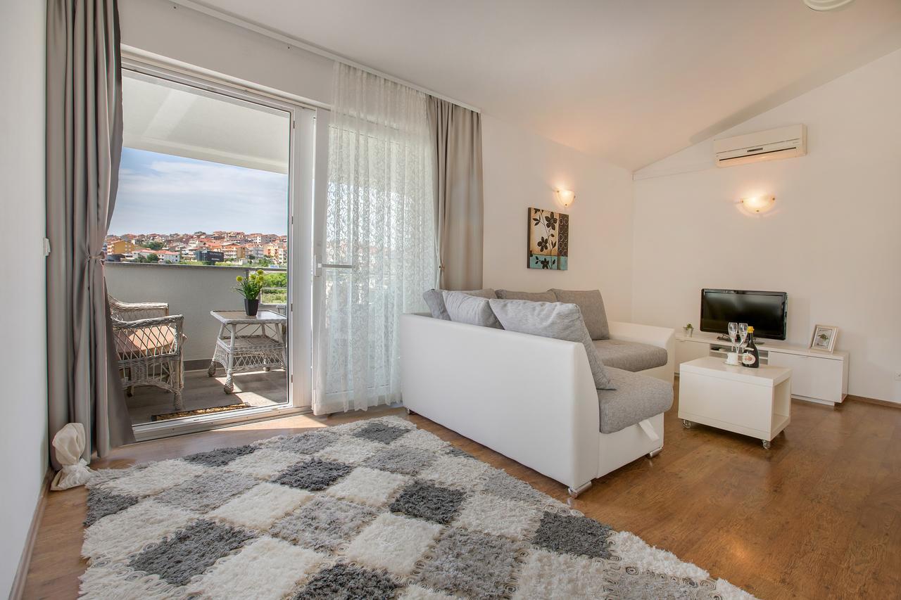 Lidija Apartament *